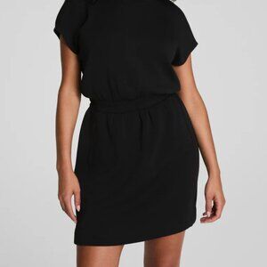 SPANX AirEssentials Cinched Mini Dress in Very Black - Size XS